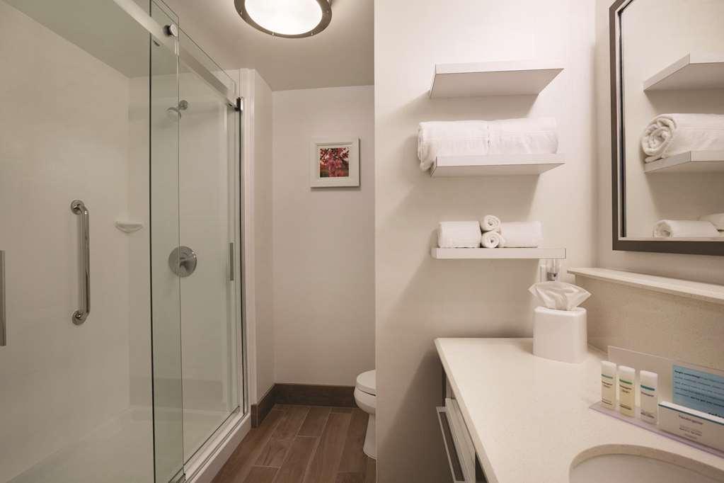 Hampton Inn Бригам-Сити Номер фото