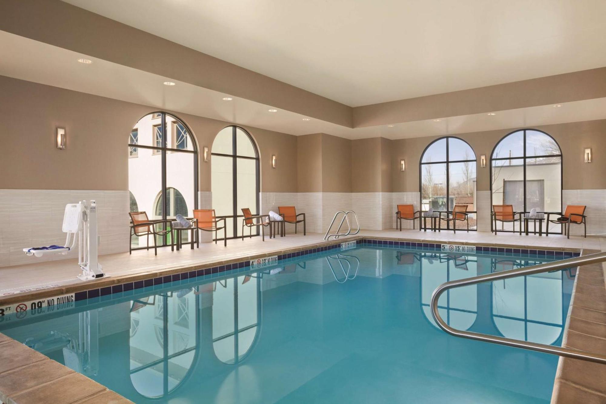 Hampton Inn Бригам-Сити Экстерьер фото